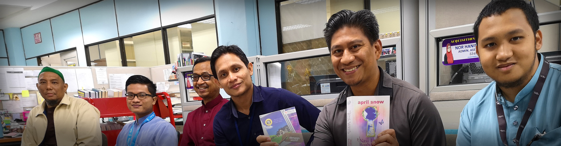 iium-lib-bookgiveway02